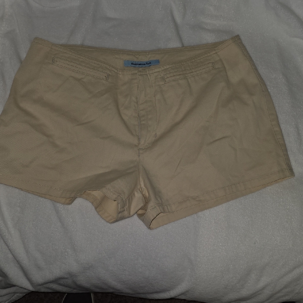 Abercrombie & Fitch Beige Women's Shorts